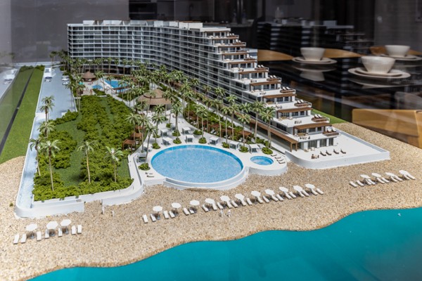 Beachfront Property, Investment Opportunity Elite Bellarena - 306