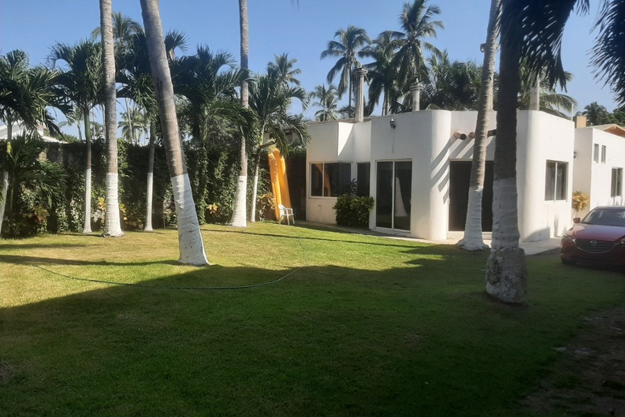 Beachfront Villa Las Palmas In Lo De Marcos House for sale in Lo de Marcos