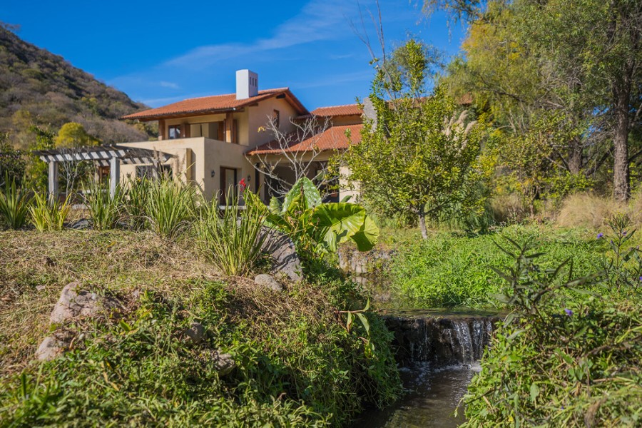 La Hacienda Vieja House for sale in Mascota