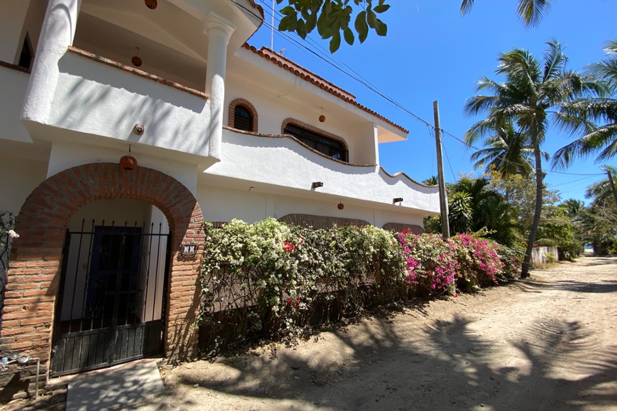 Pescador 35 House for sale in La Cruz de Huanacaxtle