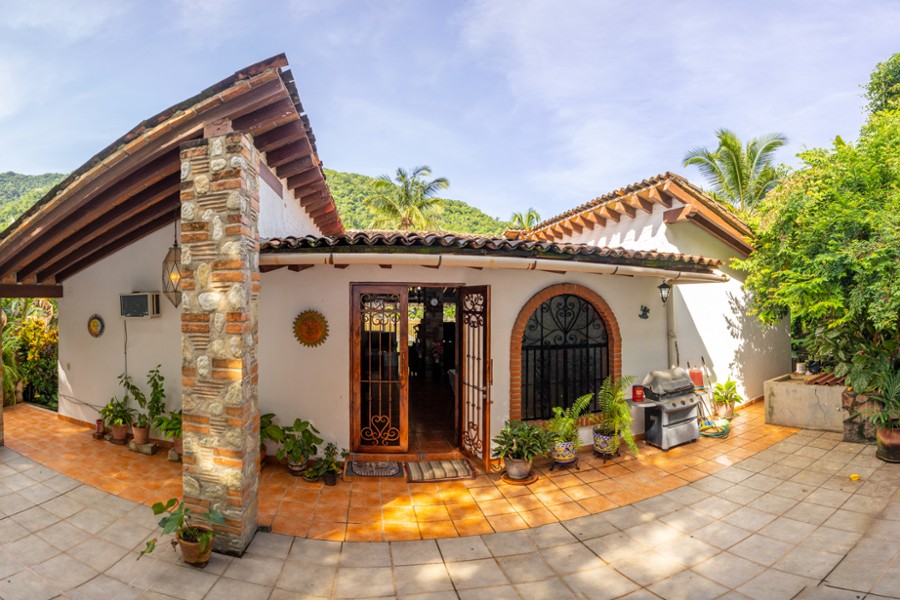 Villa Delfines Casa for sale in Boca de Tomatlan