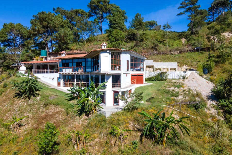 Casa De Las Nubes House for sale in San Sebastian del Oeste