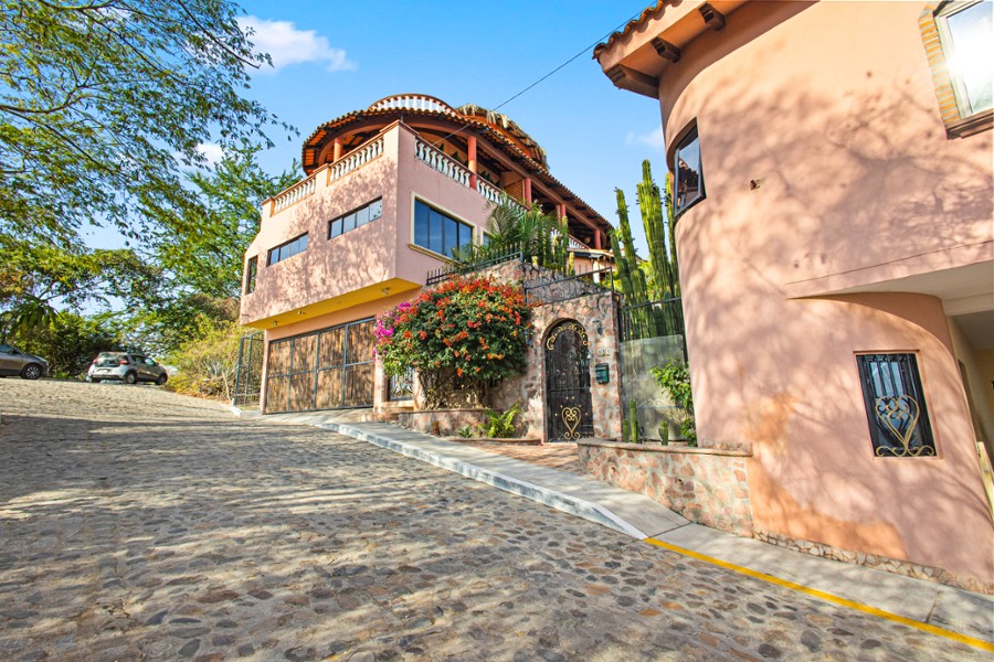 Villa Vista Royal  House for sale in La Cruz de Huanacaxtle